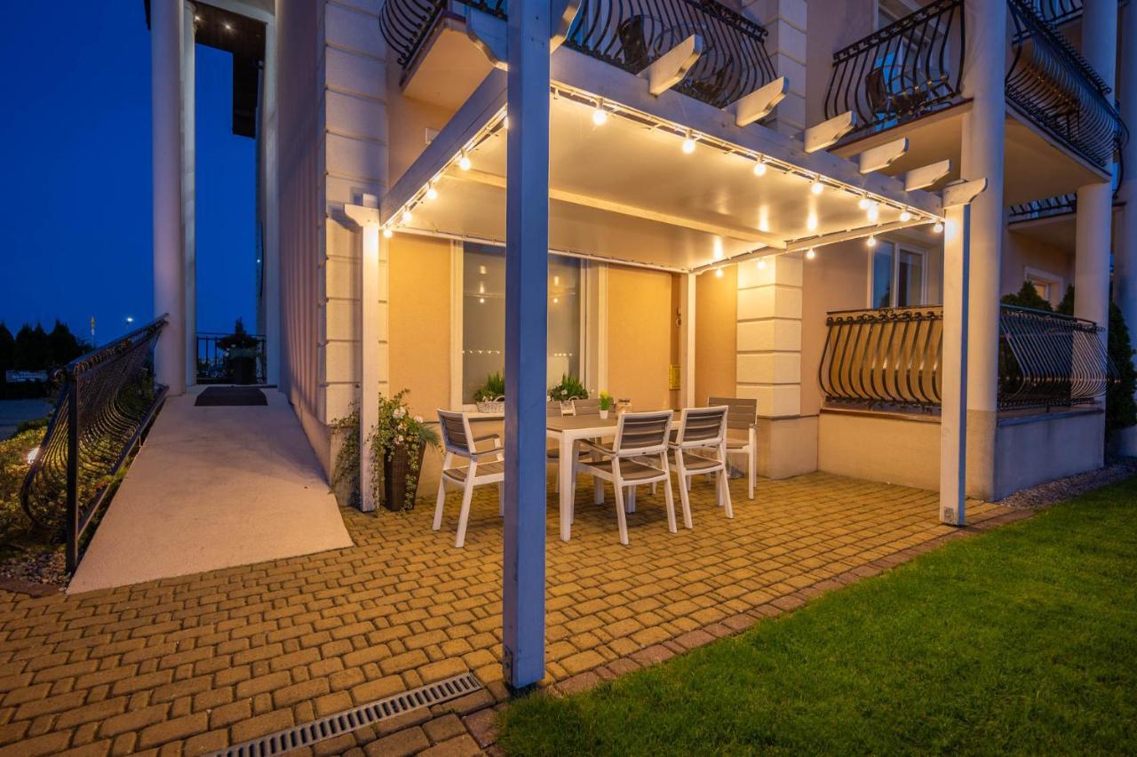 Pensjonat Marynarski - Apartamenty Darłówko Zewnętrze zdjęcie