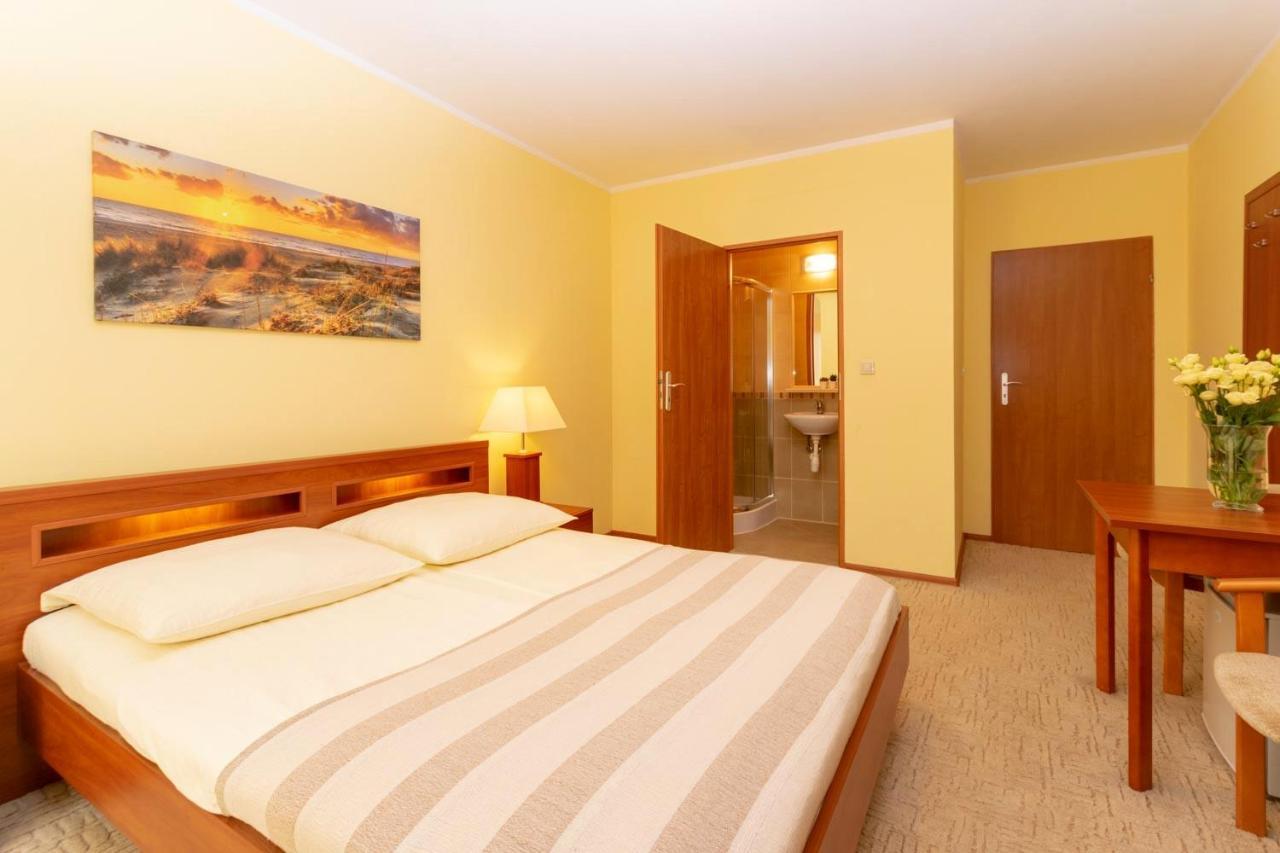 Pensjonat Marynarski - Apartamenty Darłówko Zewnętrze zdjęcie
